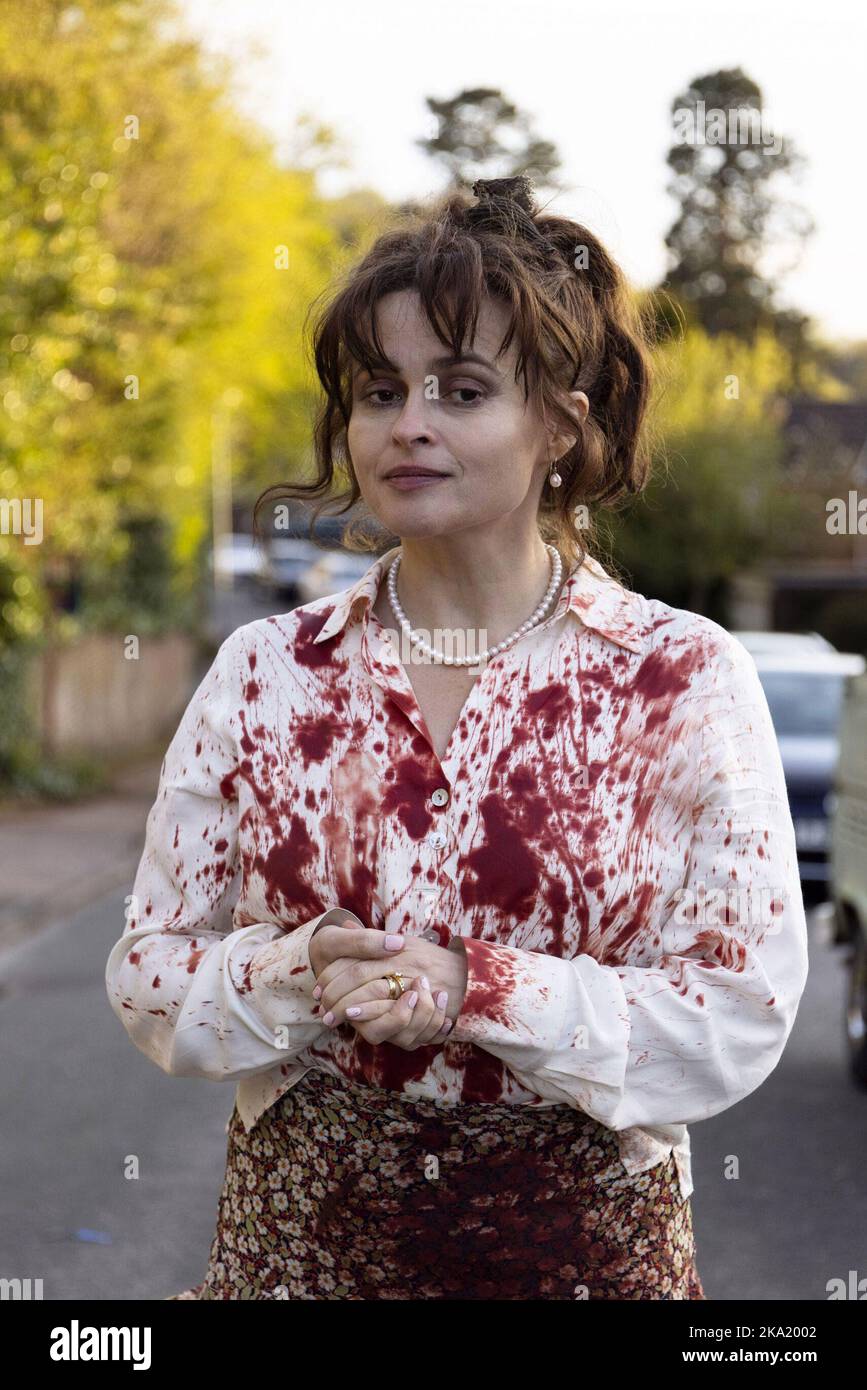 HELENA BONHAM CARTER dans THE CLEANER (2021), dirigée par ALEX WINCKLER et TOM MARSHALL. Crédit: Studio Hamburg UK / Album Banque D'Images