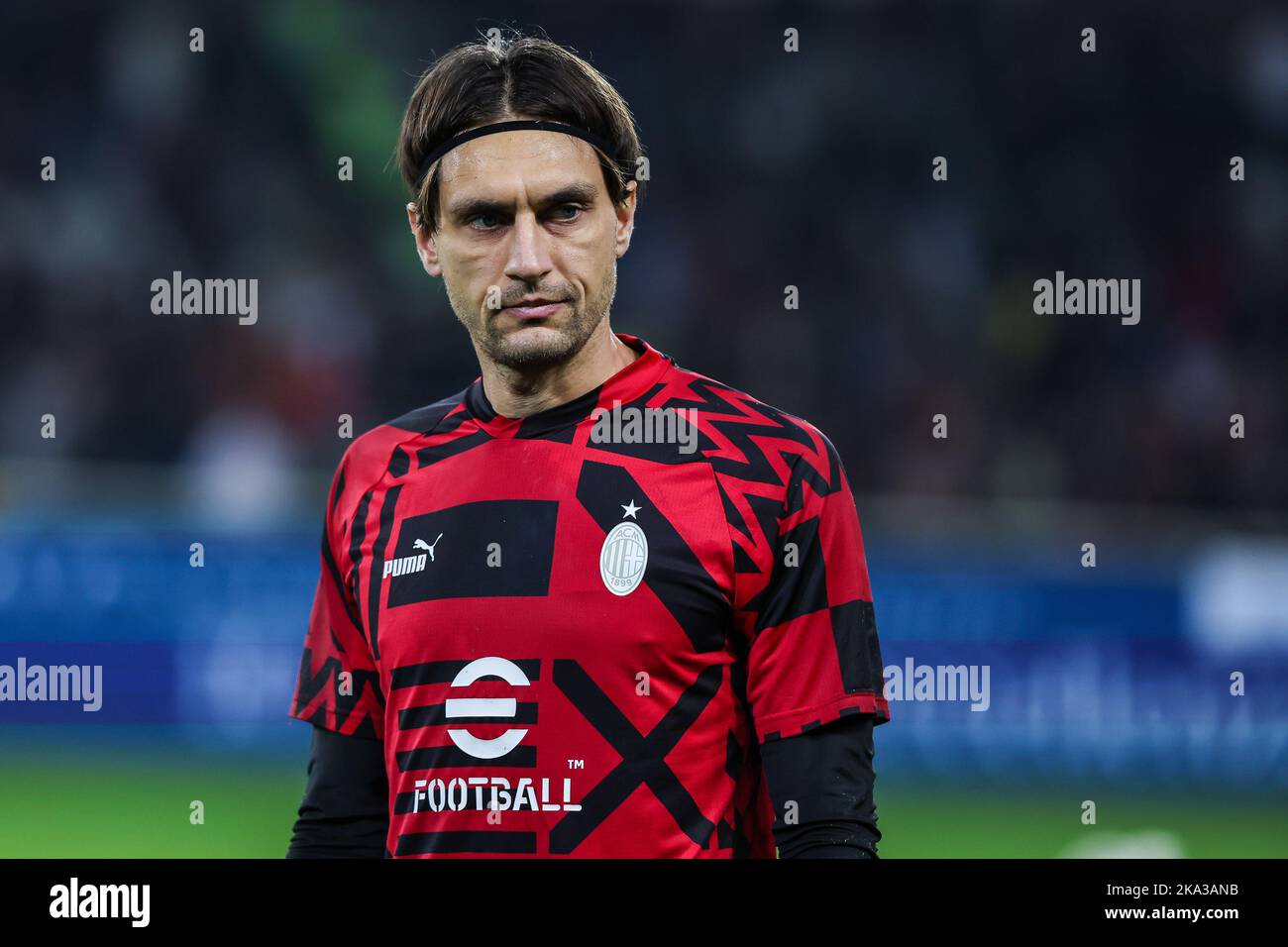 Ciprian Tatarusanu - Hành Trình Sự Nghiệp và Thành Công trên Sân Cỏ
