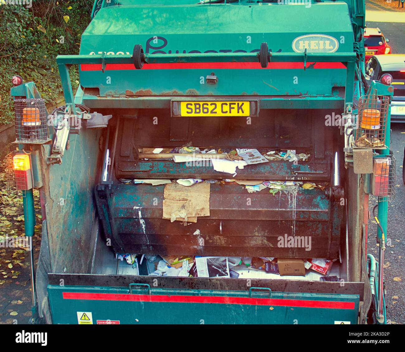 vue arrière d'un camion-poubelle ou d'un chariot à poussière Banque D'Images