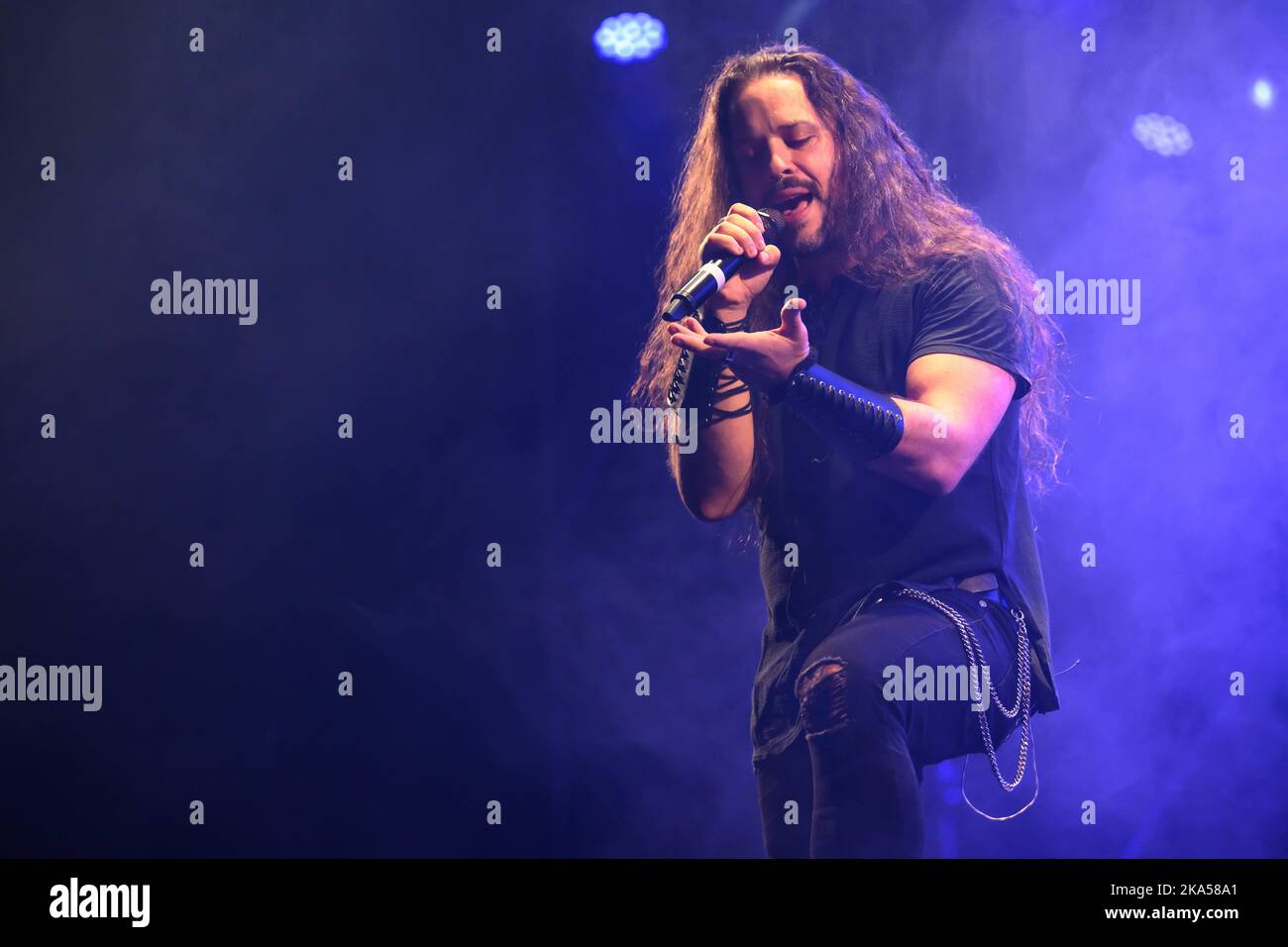 29 octobre 2022, Lucques, Lucques, Italie: Rhapsody of Fire se produire en direct à Lucques Comics and Games 2022. (Credit image: © Stefano Dalle Luche/Pacific Press via ZUMA Press Wire) Banque D'Images