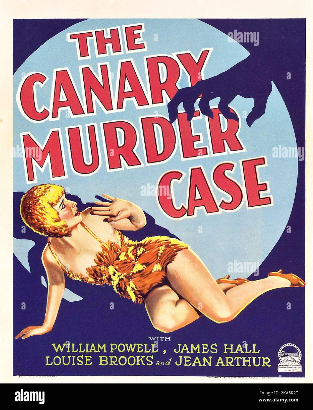 L'affaire de meurtre à canaris avec William Powell et James Hall - 1922 - la femme s'approche comme une main menaçante. Banque D'Images