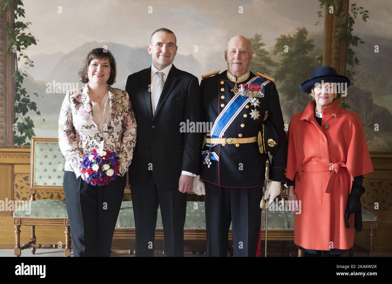 OSLO, Norvège 20170321. De droite : la reine Sonja, le roi Harald, le président de l'Islande Guðni th. Jóhannesson et Eliza Reid au Palais Royal. Photo: Berit Roald / NTB scanpix Banque D'Images