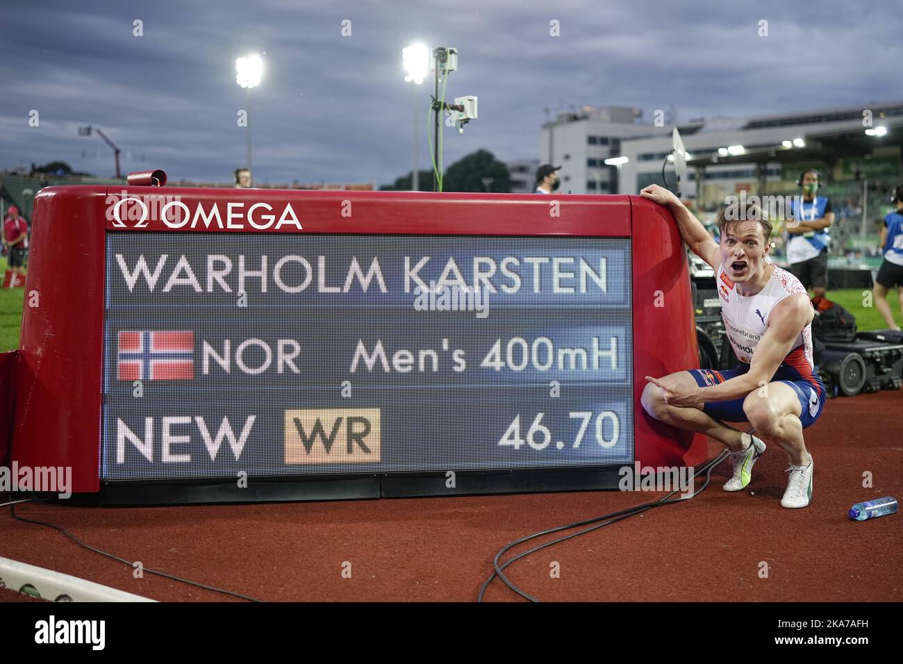 Oslo 20210701. Diamond League Karsten Warholm remporte le nouveau record mondial de 46,70 des 400m hommes haies lors des Jeux Bislett 2021. Photo: Fredrik Hagen / NTB Banque D'Images