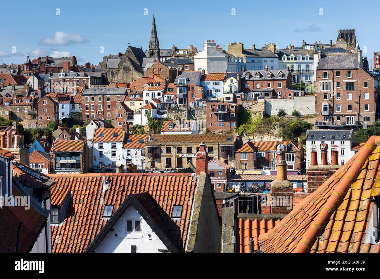 Sur les toits de Whitby North Yorkshire England Banque D'Images