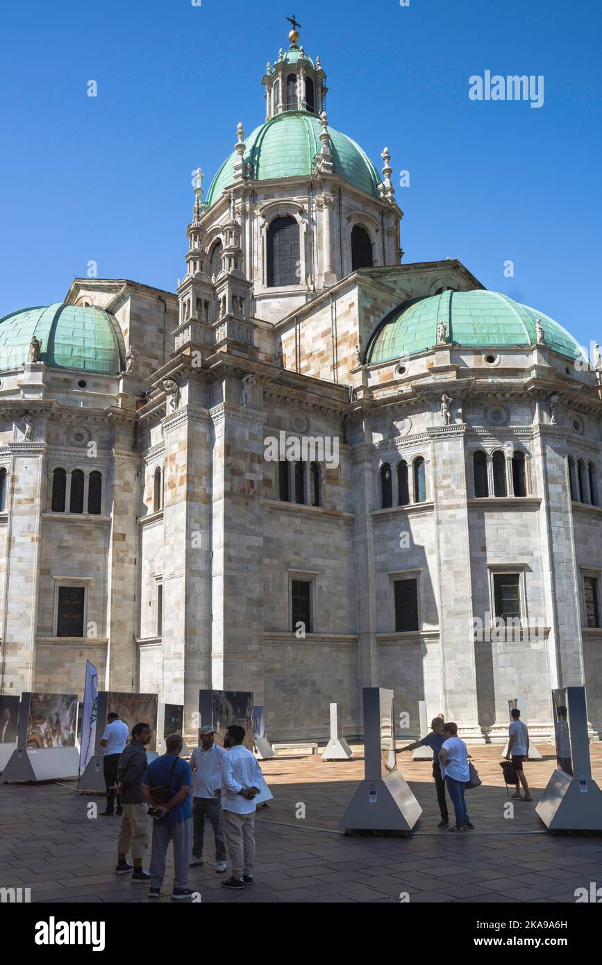 Cathédrale de Côme Italie, vue de la Piazza Verdi des apses Renaissance à l'extrémité est de la cathédrale de Côme (Duomo), ville de Côme, Lombardie, Italie Banque D'Images