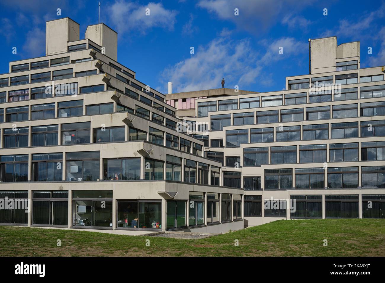 Appartements étudiants, connus sous le nom de Ziggurats, à l'Université d'East Anglia, Norwich, conçus par Sir Denys Lasdun en 1960s Banque D'Images