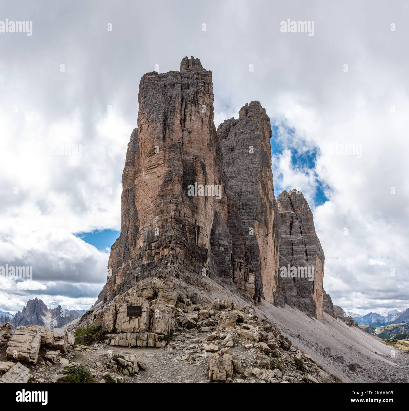 Paysage alpin sauvage pittoresque autour des 3 montagnes de Zinnen, les dolomites dans le sud du Tyrol Banque D'Images