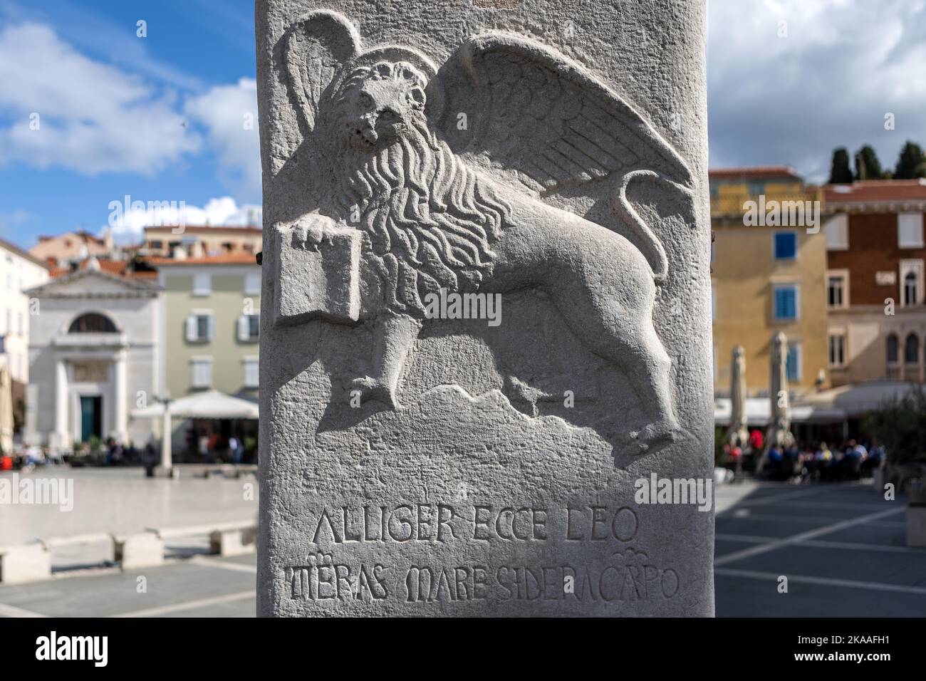 Lion vénitien, place centrale de Tartini, Piran, Slovénie Banque D'Images