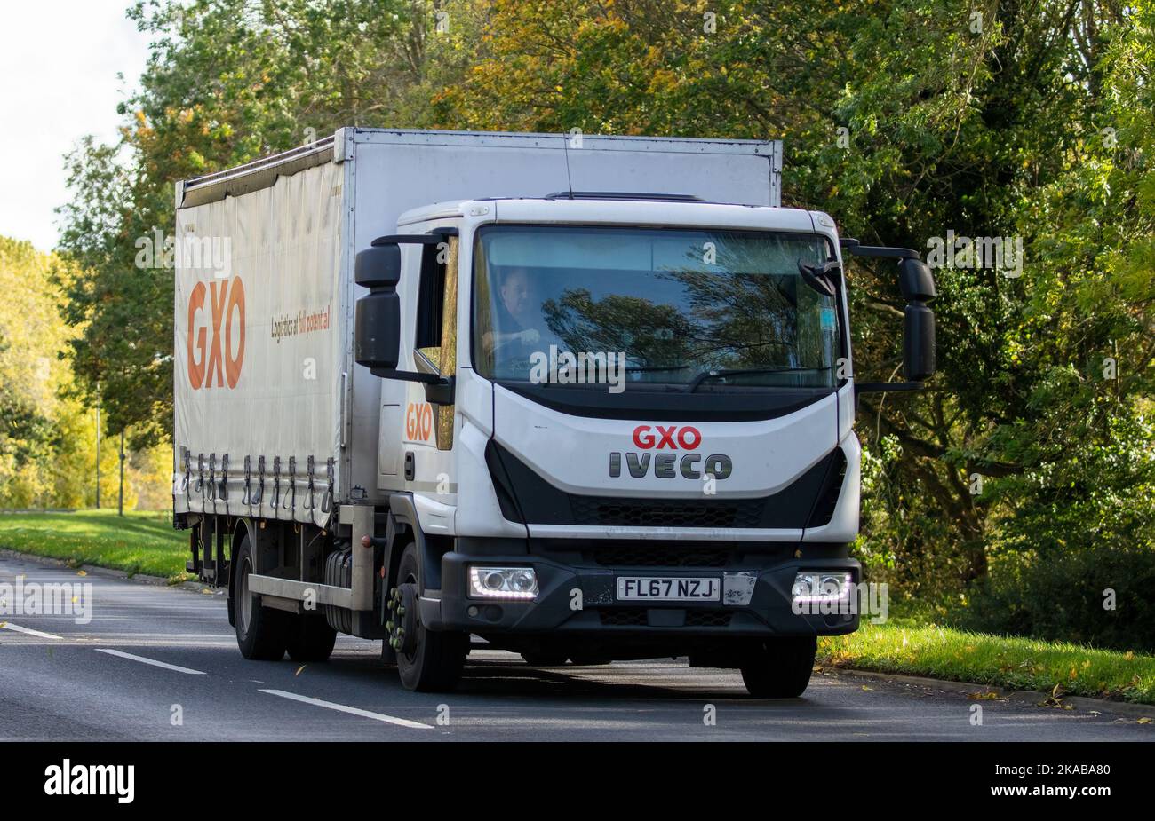 2017 blanc 4485 cc Iveco 120EL camion Banque D'Images