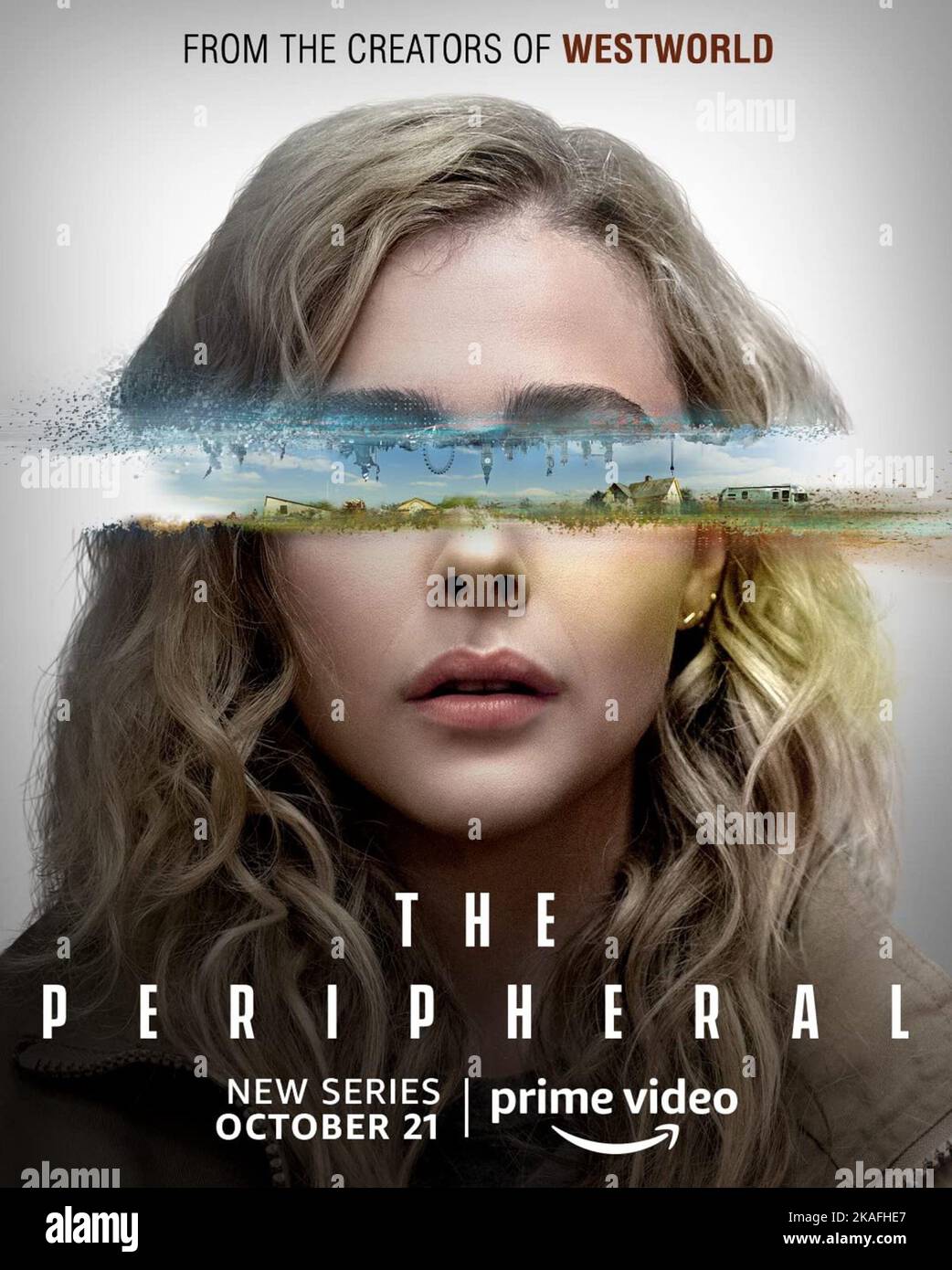 ÉTATS-UNIS. Chloe Grace Moretz dans la nouvelle série (C)Prime Video: The  Peripheral (2022) . Intrigue : dans l'avenir où la technologie a  subtilement modifié la société, une femme découvre un lien secret