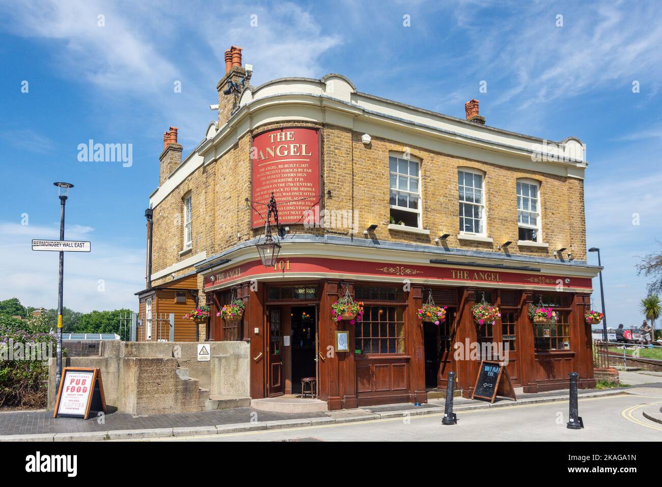 15th Century The Angel Pub, Bermondsey Wall East, Rotherhithe, The London Borough of Southwark, Greater London, Angleterre, Royaume-Uni Banque D'Images