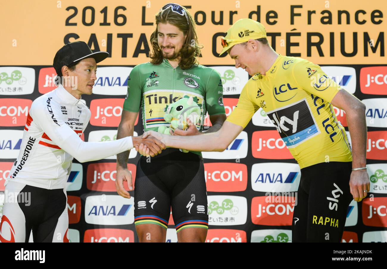 Le Tour de France Saitama Criterium 2016 podium: Le champion national japonais, Sho Hatsuyuma, Peter Sagan et Chris Froome. Le samedi 29th octobre 2016, à Saitama, Japon. Photo par Artur Widak *** Veuillez utiliser le crédit du champ de crédit *** Banque D'Images