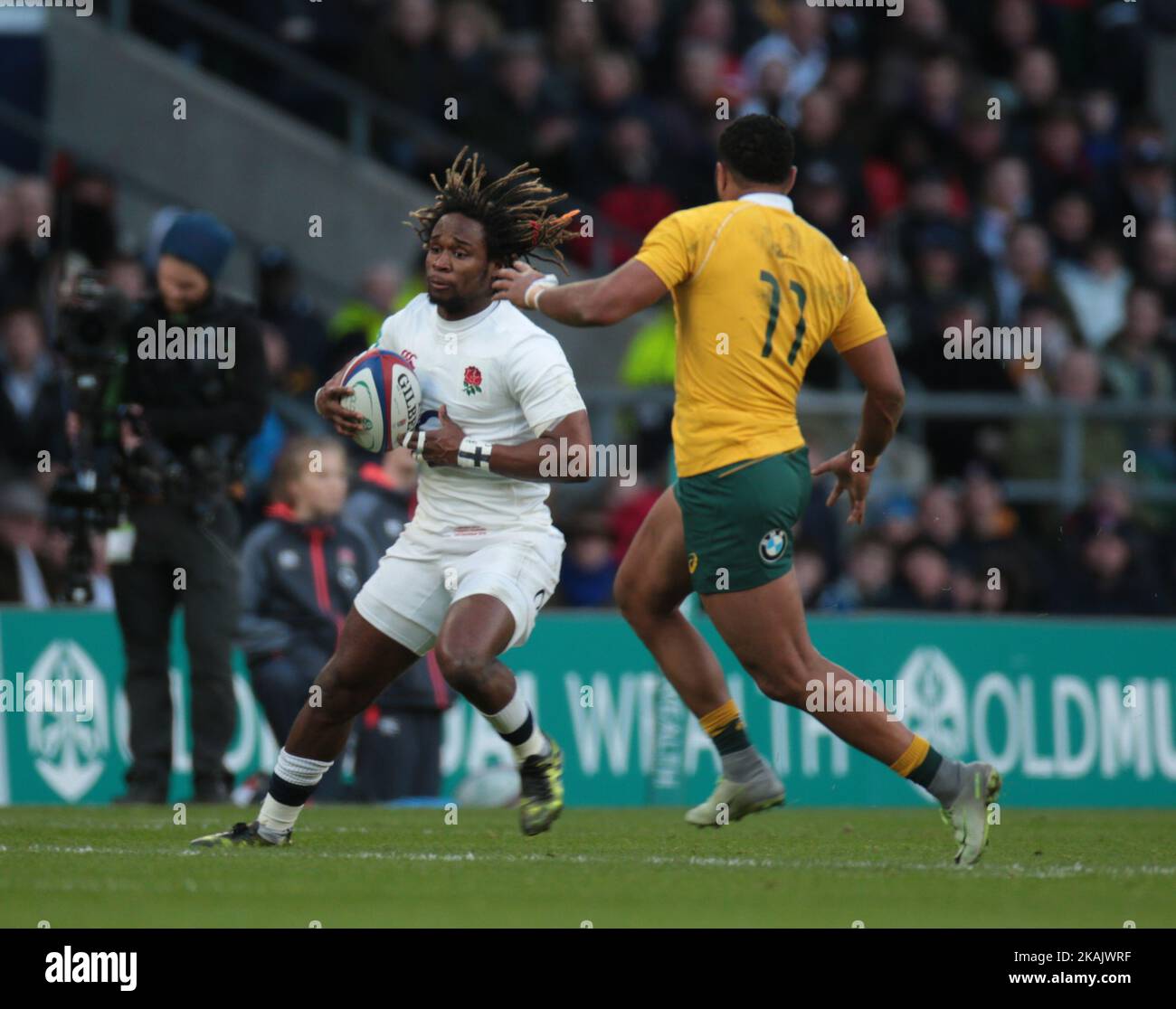 La Marland Yarde l'Angleterre lors du match de la Old Mutual Wealth Series entre l'Angleterre et l'Australie au stade de Twickenham, Londres, Grande-Bretagne, le 3 décembre 2016. (Photo de Kieran Galvin/NurPhoto) *** Veuillez utiliser le crédit du champ de crédit *** Banque D'Images