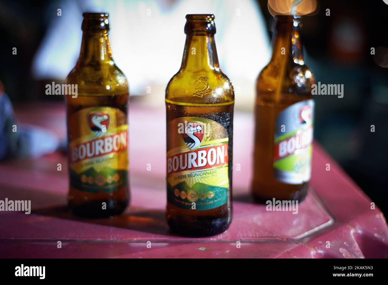 Trois bouteilles d'une bière appelée « la Bourbon » produites sur l'île de la réUnion. La Reunion. France. (Photo d'Alain Pitton/NurPhoto) *** Veuillez utiliser le crédit du champ de crédit *** Banque D'Images