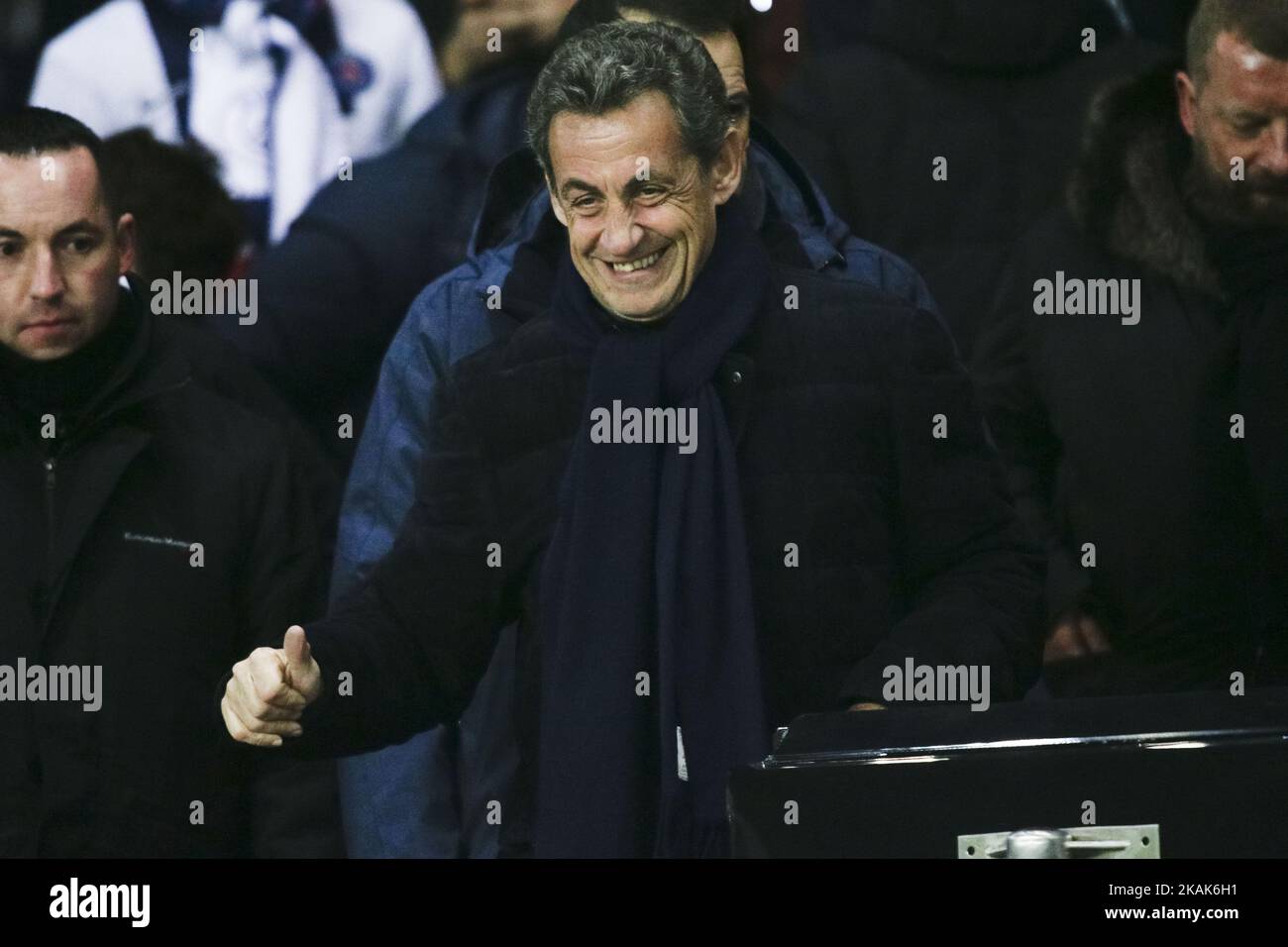 L'ancien président français Nicolas Sarkozy lors du match de football de la coupe française entre Paris-saint-Germain (PSG) et Bastia (SCB) au stade du Parc des Princes à Paris, sur 7 janvier 2017. (Photo de Geoffroy Van der Hasselt/NurPhoto) *** Veuillez utiliser le crédit du champ de crédit *** Banque D'Images