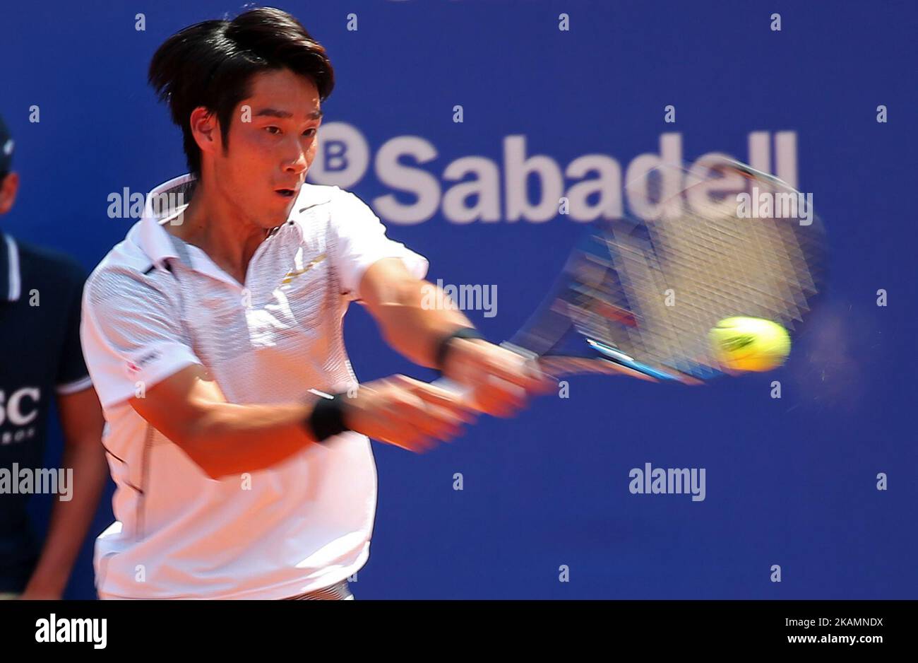 Yuichi Sugita pendant le match contre Richard Gasquet correspondant à l'Open de Barcelone Banc Sabadell, sur 25 avril 2017. (Photo par Urbanandsport/NurPhoto) *** Veuillez utiliser le crédit du champ de crédit *** Banque D'Images