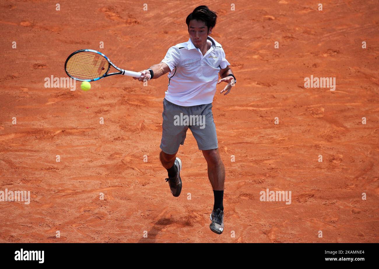 Yuichi Sugita pendant le match contre Richard Gasquet correspondant à l'Open de Barcelone Banc Sabadell, sur 25 avril 2017. (Photo par Urbanandsport/NurPhoto) *** Veuillez utiliser le crédit du champ de crédit *** Banque D'Images
