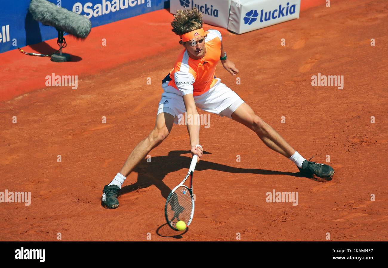 Alexandre Zverev pendant le match contre Nicolas Almagro correspondant à l'Open de Barcelone Banc Sabadell, sur 25 avril 2017. (Photo par Urbanandsport/NurPhoto) *** Veuillez utiliser le crédit du champ de crédit *** Banque D'Images