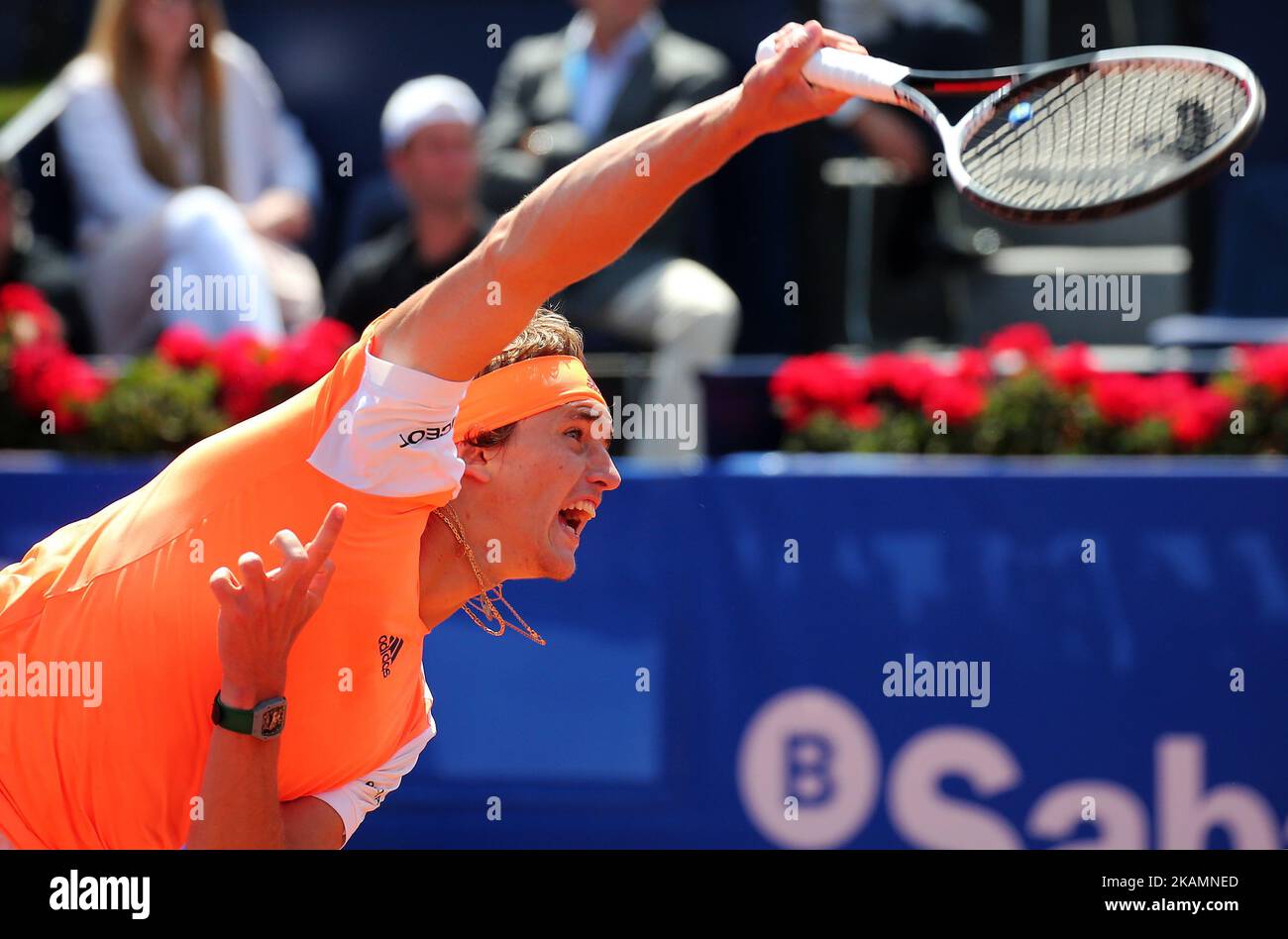 Alexandre Zverev pendant le match contre Nicolas Almagro correspondant à l'Open de Barcelone Banc Sabadell, sur 25 avril 2017. (Photo par Urbanandsport/NurPhoto) *** Veuillez utiliser le crédit du champ de crédit *** Banque D'Images