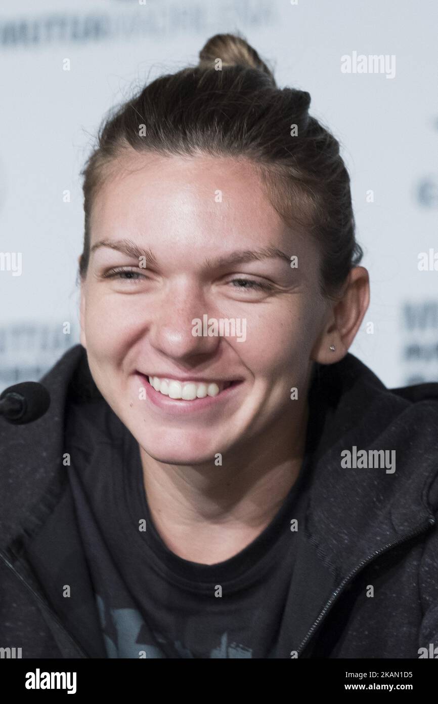 Conférence de presse de Simona Halep le sixième jour du Mutua Madrid tennis ouvert à la Caja Magica sur 11 mai 2017 à Madrid, Espagne. (Photo par Oscar Gonzalez/NurPhoto) *** Veuillez utiliser le crédit du champ de crédit *** Banque D'Images
