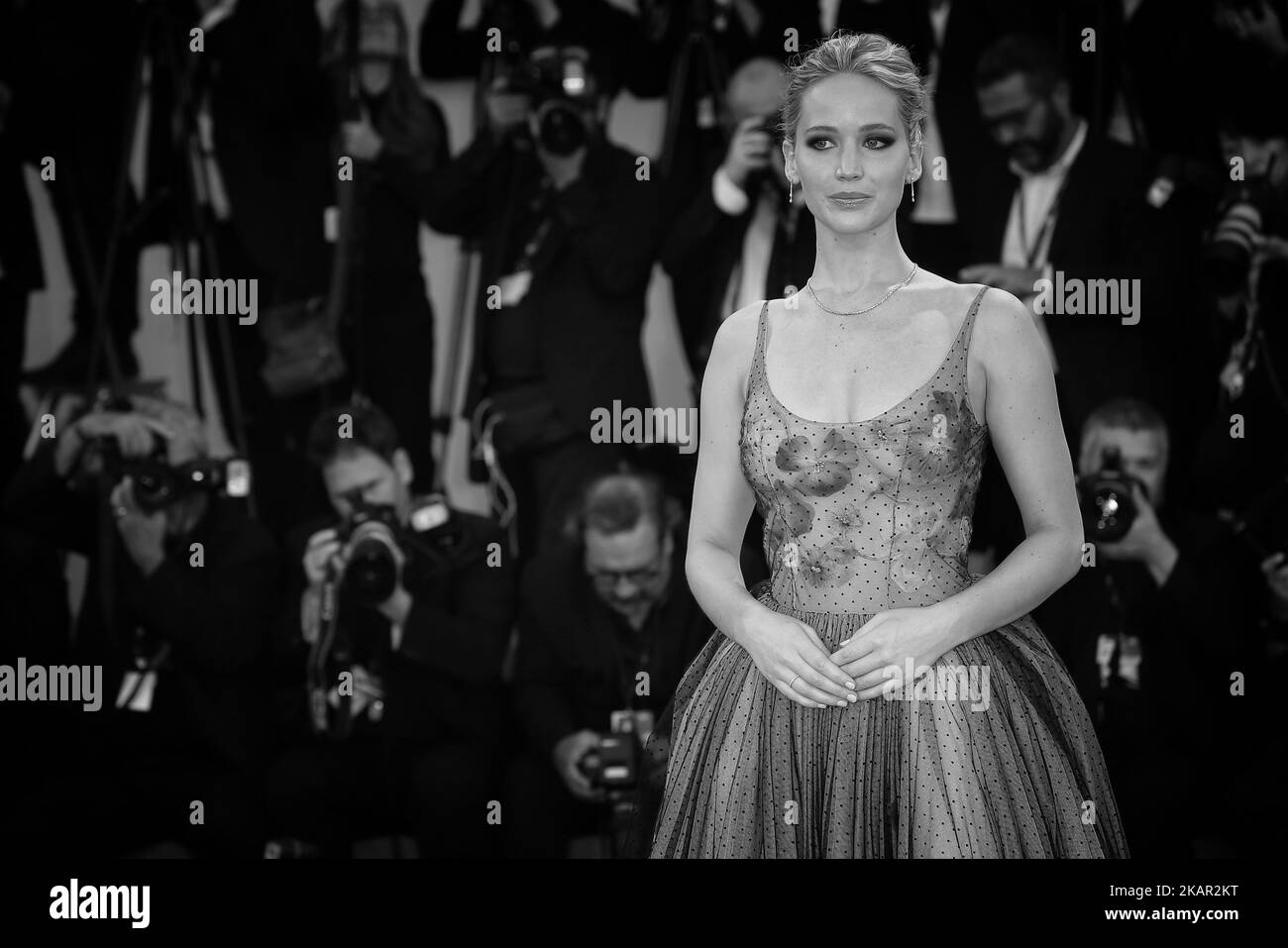Jennifer Lawrence participe au Gala screening et à la première mondiale de 'Mother!' Lors du Festival du film de Venise 74th sur 5 septembre 2017 à Venise, Italie. (Photo de Matteo Chinellato/NurPhoto) Banque D'Images