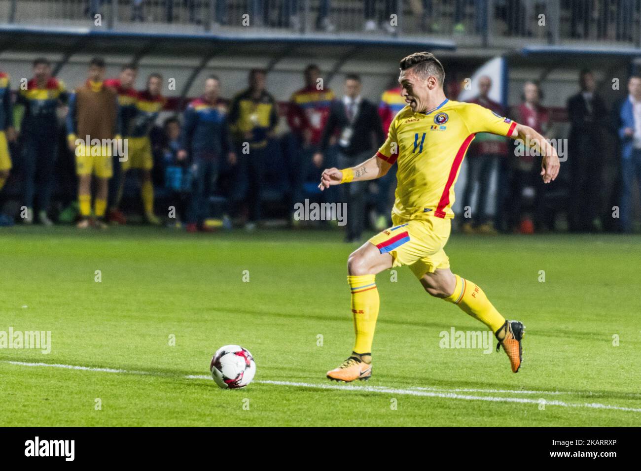 Claudiu Keseru #11 (Roumanie) pendant la campagne de qualification de coupe du monde 2018 match entre la Roumanie et le Kazakhstan au stade Ilie Oana à Ploiesti, Roumanie sur 5 octobre 2017. (Photo de Catalin Soare/NurPhoto) Banque D'Images