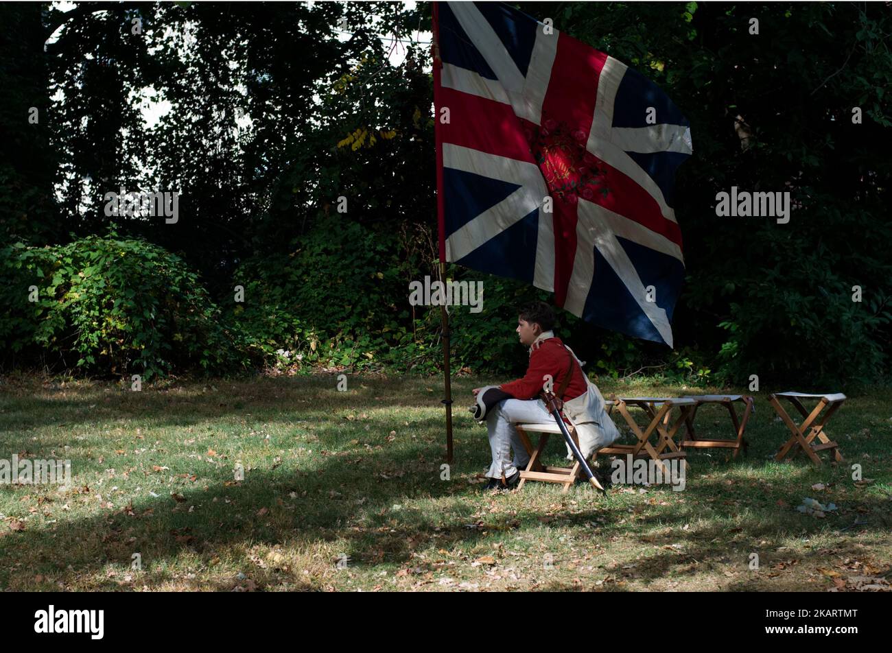 Reenactor prenant part à une reconstitution annuelle de la bataille de Germantown pendant le Festival révolutionnaire de Germantown sur le terrain de Cliveden, dans le nord-ouest de Philadelphie, PA, sur 7 octobre 2017. (Photo de Bastiaan Slabbers/NurPhoto) Banque D'Images