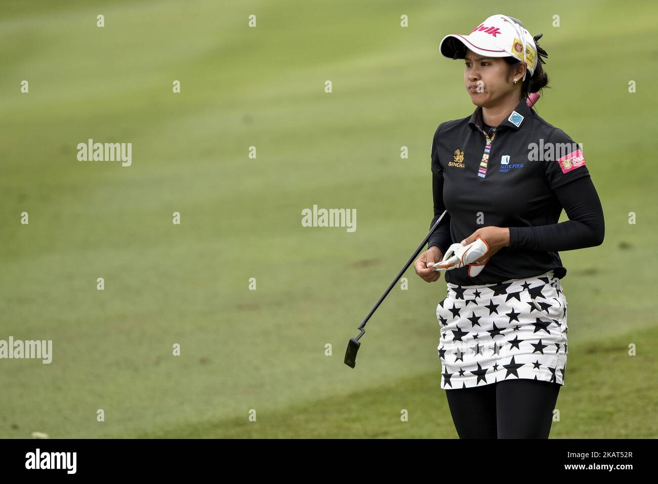 Pornanong Phatlum de Thaïlande pendant le deuxième jour de la Sime Darby LPGA Malaisie à TPC Kuala Lumpur sur 27 octobre 2017 en Malaisie. (Photo de Chris Jung/NurPhoto) Banque D'Images