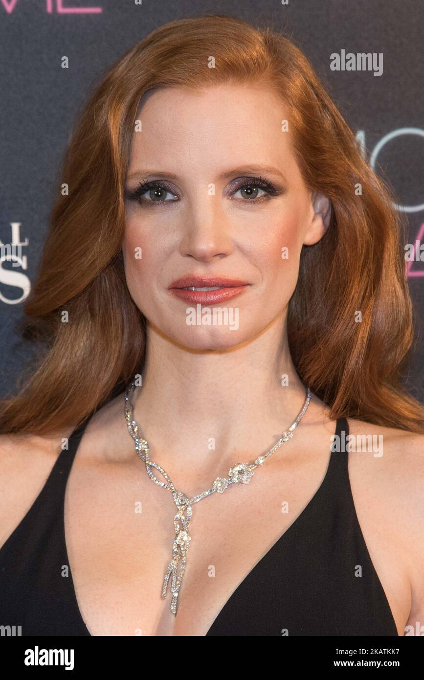 Jessica Chastain participe à la première du film « Molly's Game » au « Capitol Cinema » de Madrid le 4 décembre 2017 (photo de Gabriel Maseda/NurPhoto) Banque D'Images