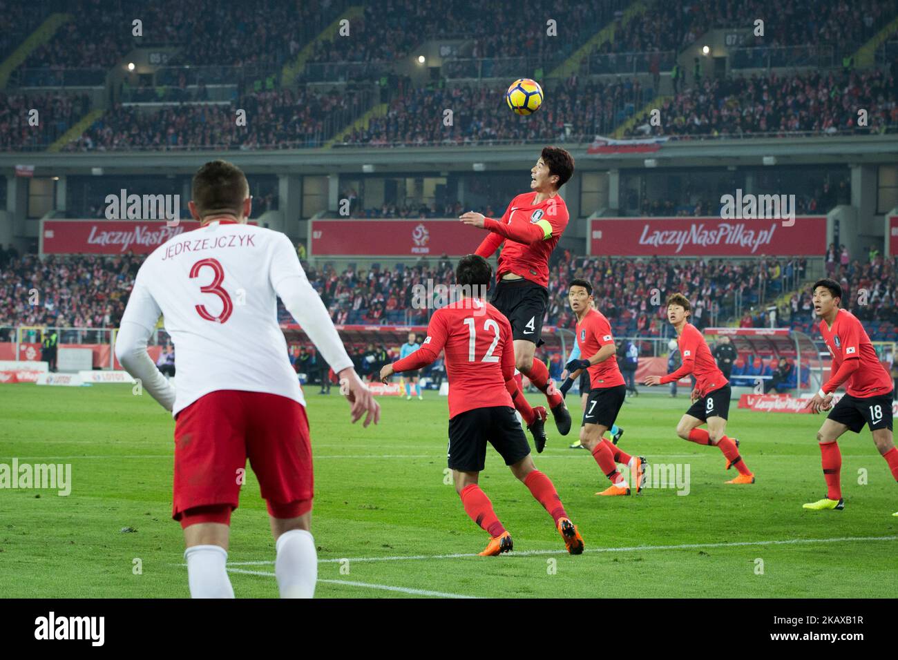 Ki Sung-yueng (capitaine) pendant le match international de football amical entre les équipes nationales de Pologne et de Corée du Sud, au stade silésien de Chorzow, Pologne sur 27 mars 2018 (photo de Mateusz Wlodarczyk/NurPhoto) Banque D'Images