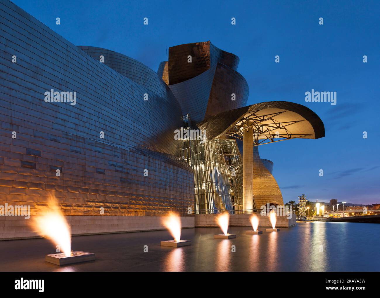 Musée Guggenheim, Bilbao, Bizkaia, pays basque, Espagne Banque D'Images