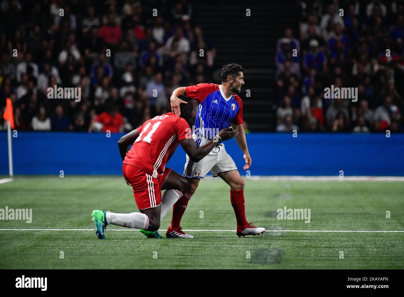 Bixente Lizarazu lors d'une exposition de football entre l'équipe nationale française de football de la coupe du monde 1998 et la FIFA 98 composée d'anciens joueurs internationaux, pour marquer le 20th anniversaire de la victoire de la coupe du monde 1998 en France, sur 12 juin 2018 à l'U Arena de Nanterre, près de Paris. (Photo de Julien Mattia/NurPhoto) Banque D'Images