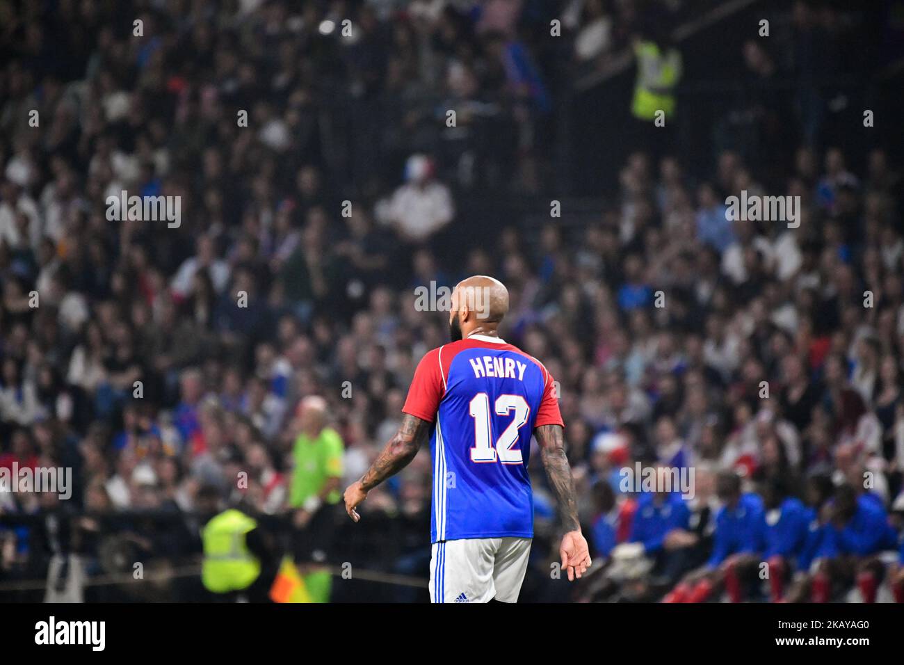 Thierry Henry lors d'une exposition de football entre l'équipe nationale française de football de la coupe du monde 1998 et la FIFA 98 composée d'anciens joueurs internationaux, pour marquer le 20th anniversaire de la victoire de la coupe du monde 1998 en France, sur 12 juin 2018 à l'arène U de Nanterre, près de Paris. (Photo de Julien Mattia/NurPhoto) Banque D'Images