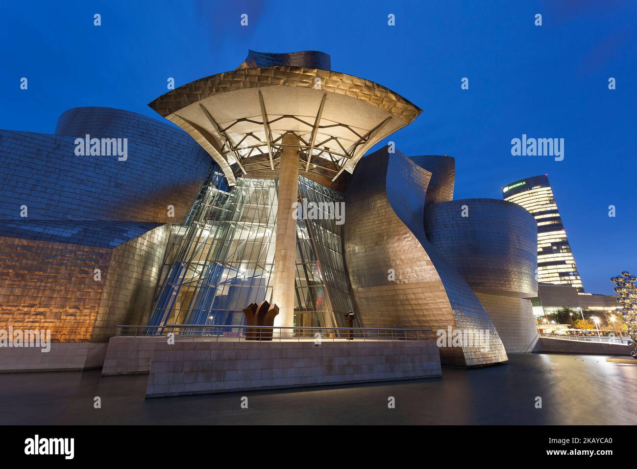 Musée Guggenheim, Bilbao, Bizkaia, pays basque, Espagne Banque D'Images