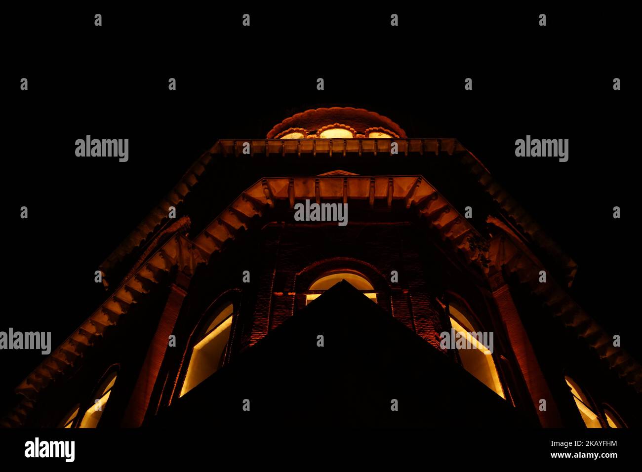 Architecture symétrique du bâtiment Satkhanda. Banque D'Images