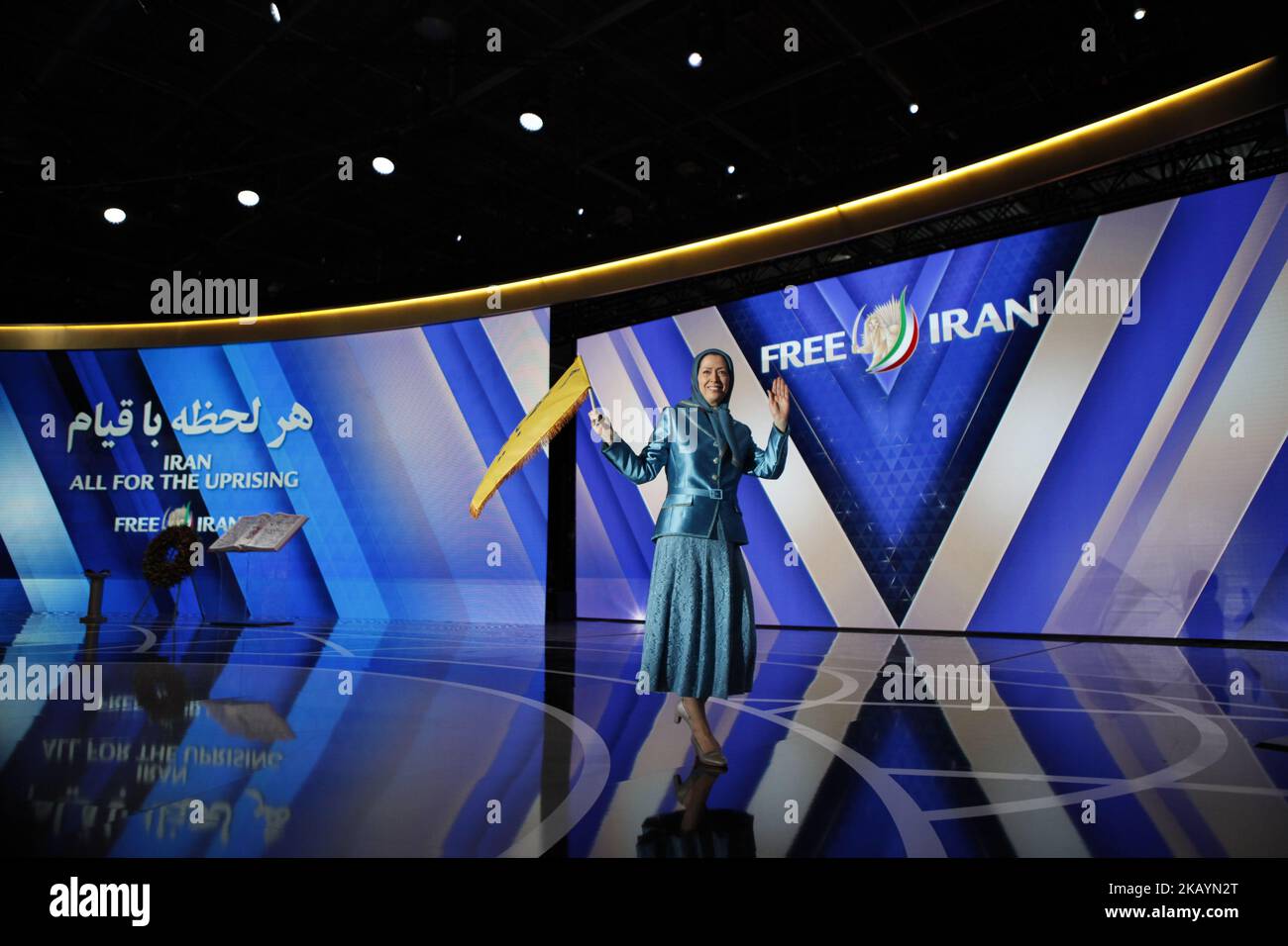 Maryam Rajavi , chef de l'opposition iranienne. Rassemblement annuel de libre Iran-alternative 100 ASHRAF à l'exposition Villepinte au nord de Paris, France, 30 juin 2018. Samedi, 30 juin 2018, le grand rassemblement des résistances iraniennes a eu lieu à Paris, France. Des délégations de divers pays, y compris des personnalités politiques, des parlementaires, des maires, des représentants élus et des experts internationaux sur l'Iran, ont assisté à l'événement. Les orateurs ont déclaré qu'ils étaient favorables au soulèvement des peuples iraniens et à l'alternative démocratique, le Conseil national de résistance de l'Iran. Ils ont appelé l'int Banque D'Images