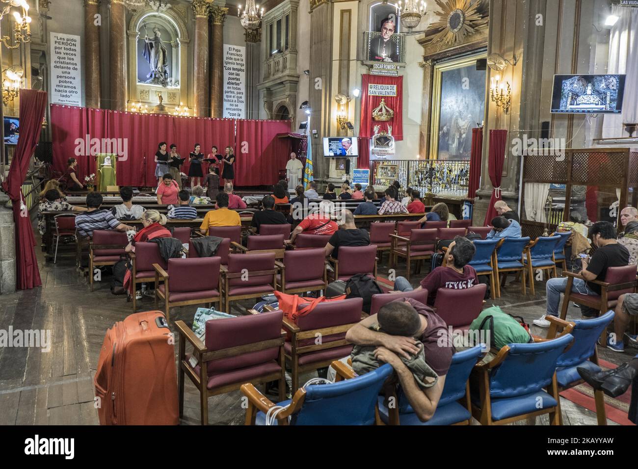 La paroisse de San Anton dirigée par Mensajeros de la Paz, dans le centre de Madrid, Espagne, le 9 juillet 2018, propose un hébergement, La nourriture et même l'accès Wi-Fi à ses paroissiens, la plupart sans abri ou en danger d'exclusion sociale. (Photo d'Alvaro Fuente/NurPhoto) Banque D'Images