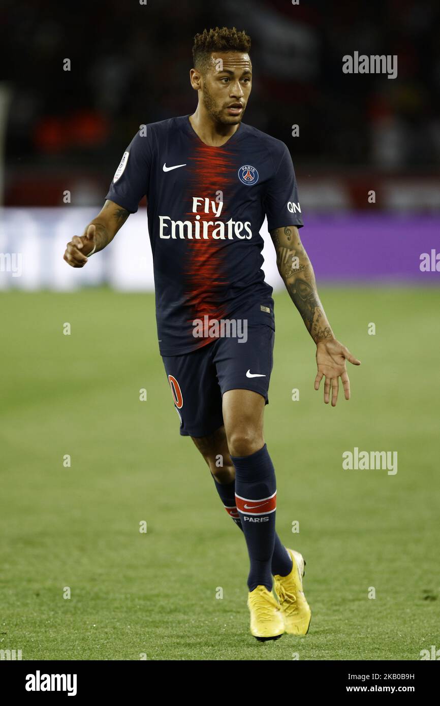 Neymar lors du match de la Ligue 1 entre Paris Saint Germain et SM Caen au  Parc des Princes sur 12 août 2018 à Paris, France. (Photo de Mehdi  Taamallah/NurPhoto Photo Stock - Alamy