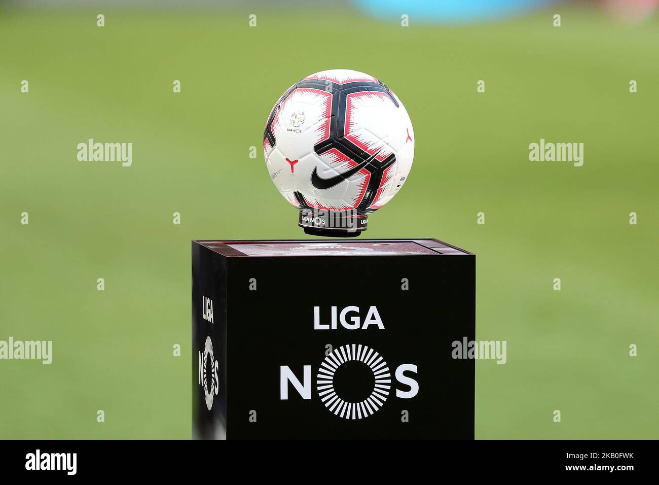 Ballon Football Benfica Lisbonne Officiel - Taille 5 - Polyuréthane - Collection SLB