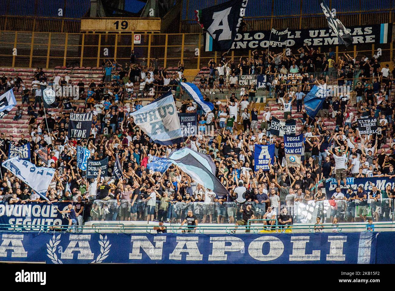 Supportes Curve A pendant la série italienne Un football SSC Napoli / AC Fiorentina au stade S. Paolo de Naples sur 15 septembre 2018 (photo de Paolo Manzo/NurPhoto) Banque D'Images