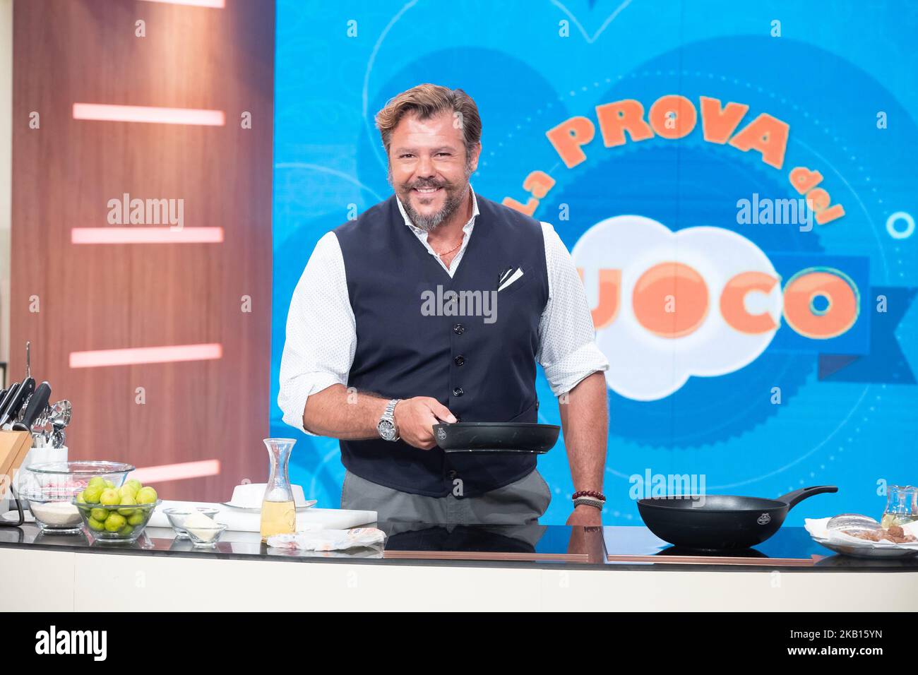 Andrea Lo Cicero ancien capitaine de l'équipe italienne de rugby Andrea Lo Cicero pose au RAI Studio à Rome, Italie, le 17 septembre 2018. Le nouveau chef d'orchestre de 'la Prova del Cuoco' Elisa Isoardi fait ses débuts au début du spectacle sur Rai One depuis 14 septembre 2018. (Photo de Mauro Fagiani/NurPhoto) Banque D'Images