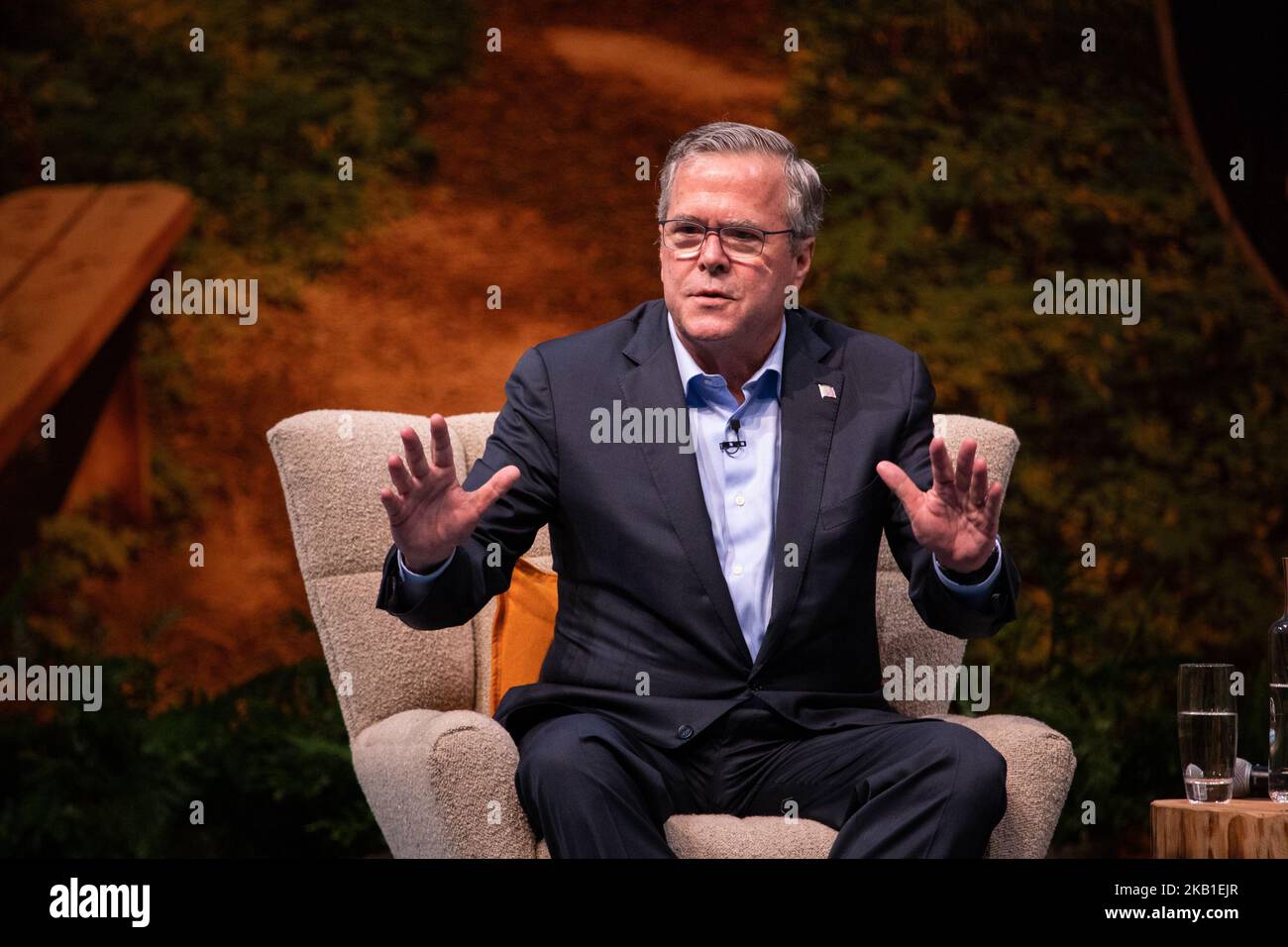 Ancien gouverneur de Floride et ancien candidat du GOP de 2016 Jeb Bush, Président de Dock Square Capital LLC, s'exprimant avec Keith Block, Co-PDG de Salesforce avant les participants à Dreamforce 25 septembre 2018 au Moscone Center, San Francisco, CA (photo de Khaled Sayed/NurPhoto) Banque D'Images