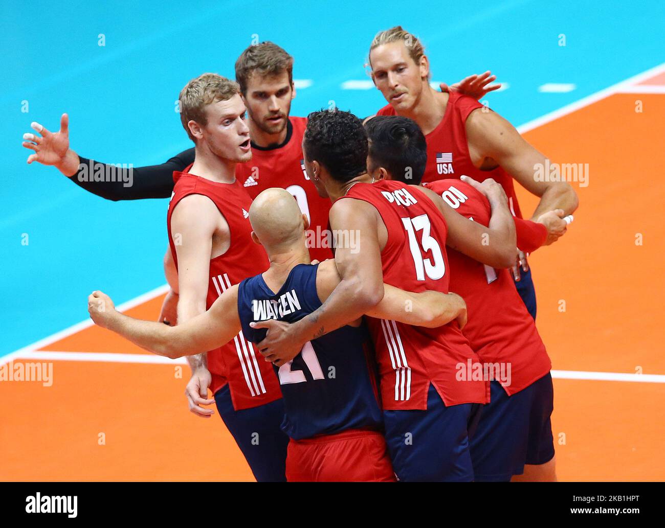 États-Unis / Brésil - finale du Championnat du monde des hommes FIVP six Pool I célébration des États-Unis à Pala Alpitour à Turin, Italie sur 28 septembre 2018 (photo par Matteo Ciambelli/NuratPhoto) Banque D'Images