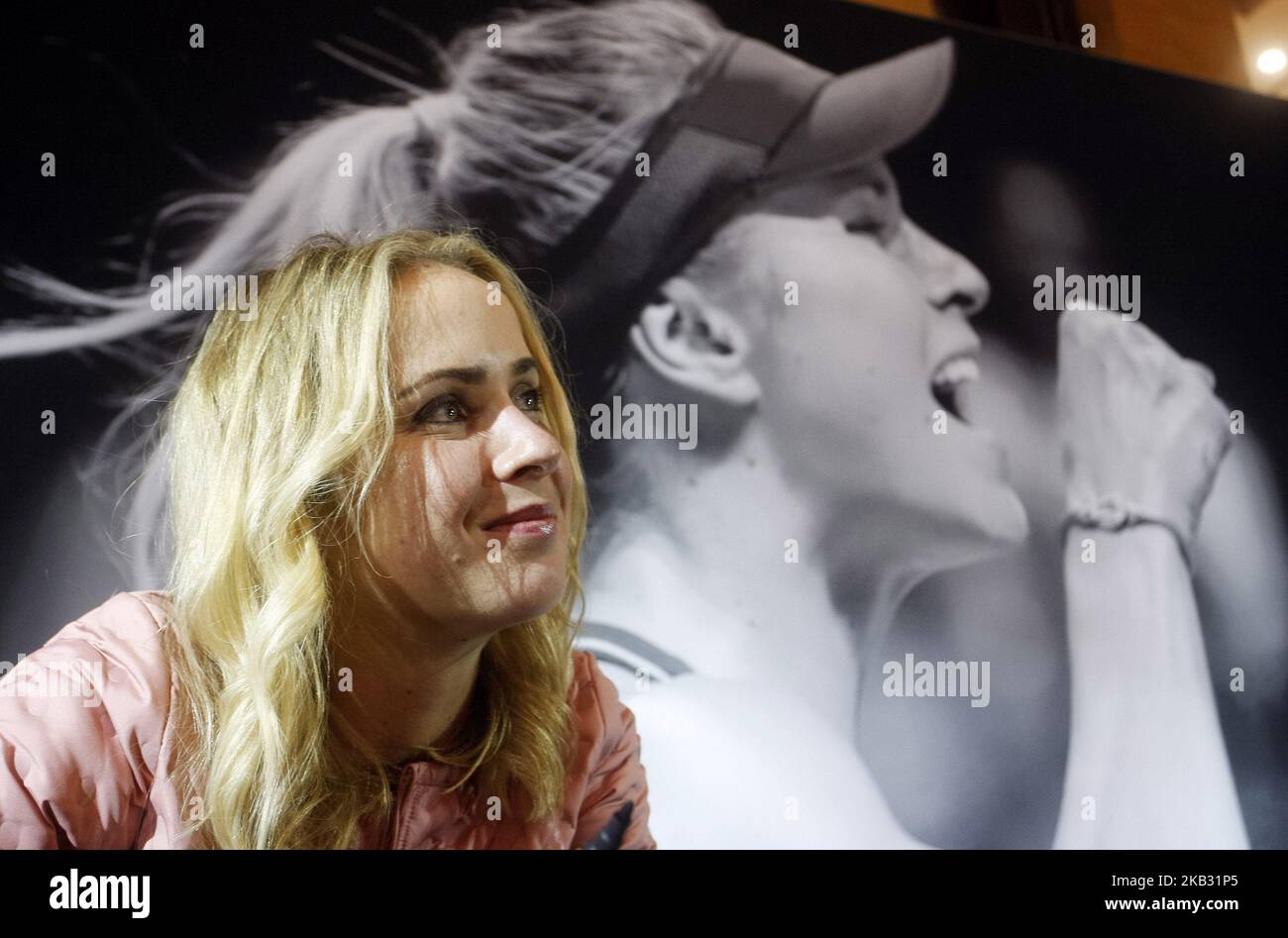 La joueuse ukrainienne Elina Svitolina participe à une réunion et à une séance d'autographes pour ses fans à Kiev, en Ukraine, le 09 novembre 2018. Elina Svitolina, joueur de tennis ukrainien, a battu Sloane Stephens, des États-Unis, pour la finale de la WTA qui a pris fin le 29 octobre 2018 à Singapour. (Photo de NurPhoto) Banque D'Images