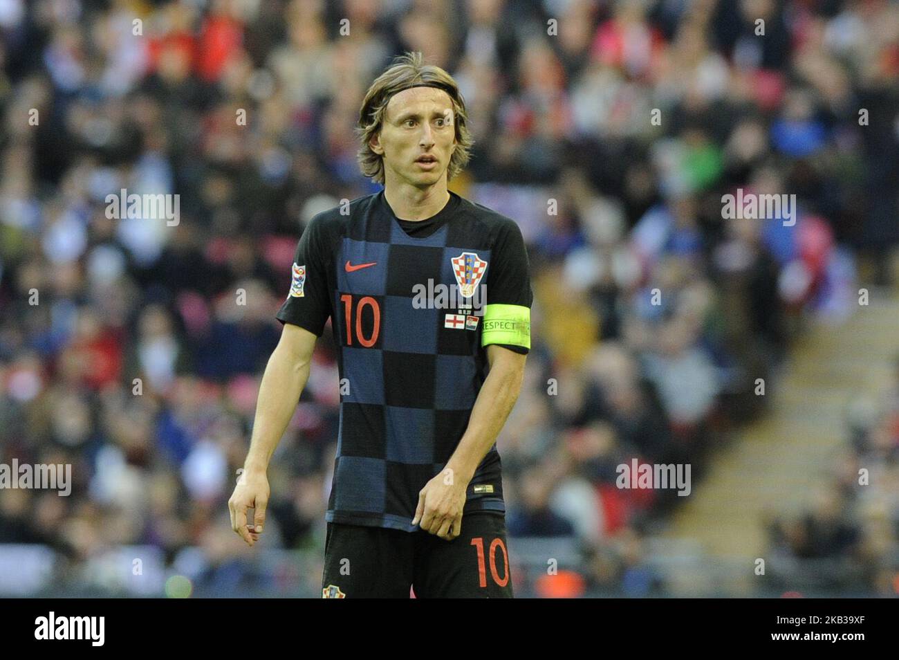 Luka Modri ? De la Croatie en action lors du match du Groupe A4 de la Ligue des Nations de l'UEFA entre l'Angleterre et la Croatie au stade Wembley à Londres, en Angleterre, le 18 novembre 2018. (Photo par action Foto Sport/NurPhoto) Banque D'Images