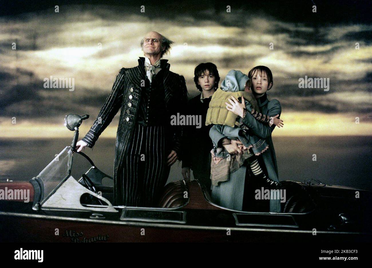 LEMONY SNICKET A SERIES OF MALHEUREUX EVENTS, JIM CARREY, LIAM AIKEN, HOFFMAN, EMILY BROWNING, 2004 Banque D'Images
