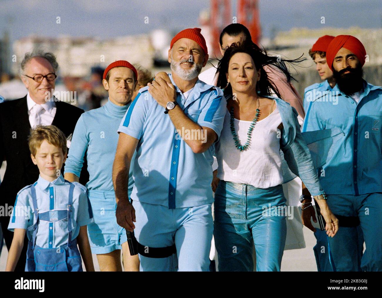 LA VIE AQUATIQUE AVEC STEVE ZISSOU, MICHAEL GAMBON, WILLEM DAFOE, BILL MURRAY, ANJELICA HUSTON, WARIS AHLUWALIA, 2004 Banque D'Images