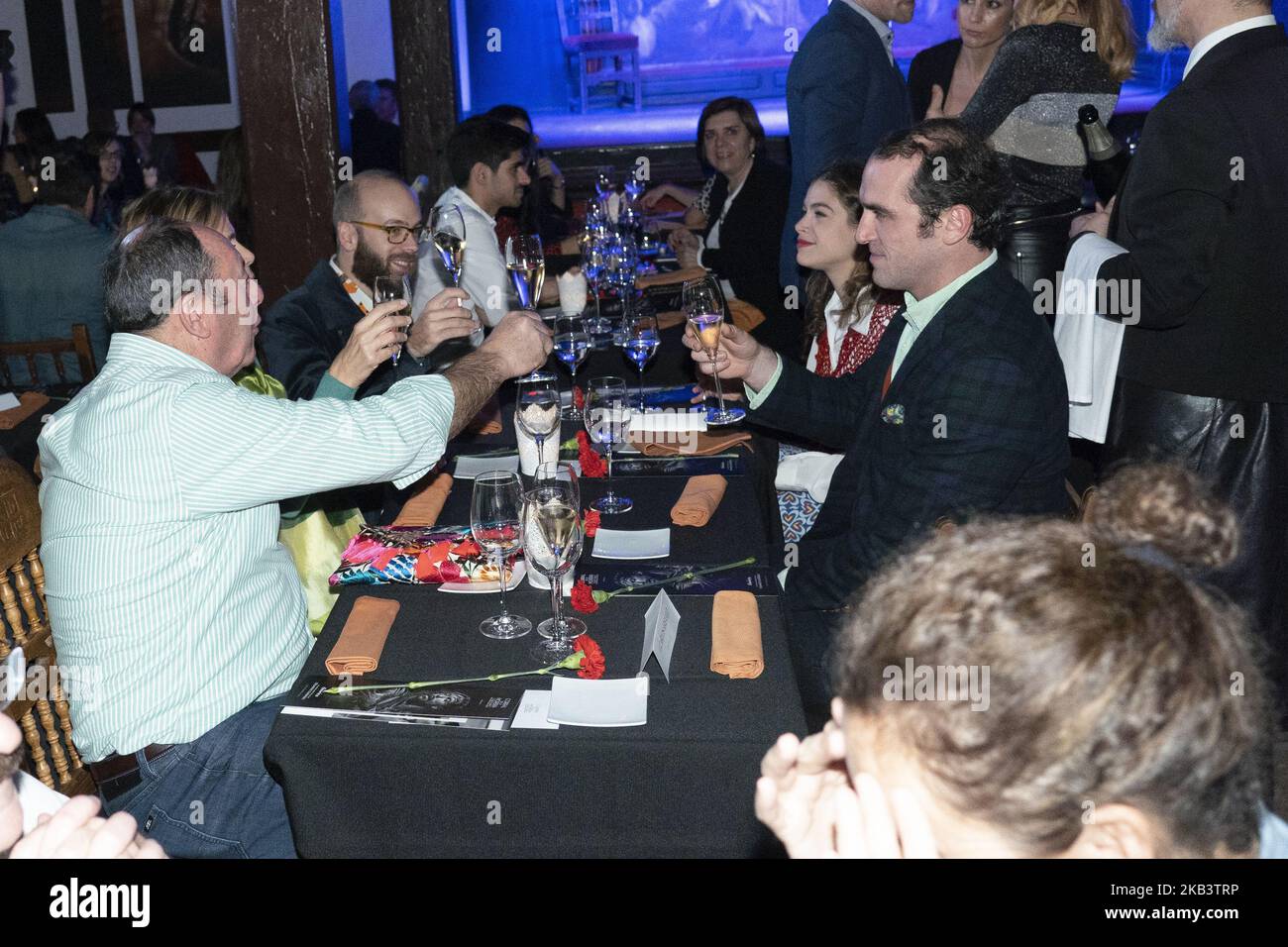 Luis Miguel Rodriguez, designer Agatha Ruiz de la Prada et Tristan Ramirez assistent à la présentation "Onirico" au bar El Corral de la Moreria sur 04 décembre 2018 à Madrid, Espagne (photo par Oscar Gonzalez/NurPhoto) Banque D'Images