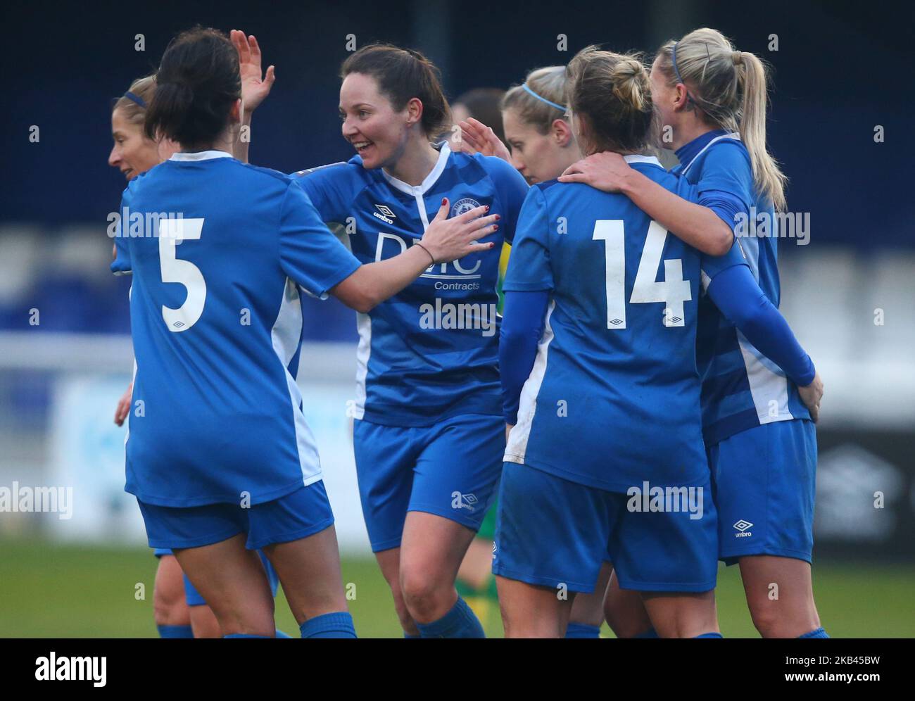 Londres, Angleterre - 16 décembre 2018 Paris Smith de Billericay Town Dames fête ses côtés premier but pendant FA Women's National League Division 1 Sud-est entre Billericay Town Dames et Norwich City Dames au stade AGP Arena , Billericay , Angleterre le 16 décembre 2018. (Photo par action Foto Sport/NurPhoto) Banque D'Images
