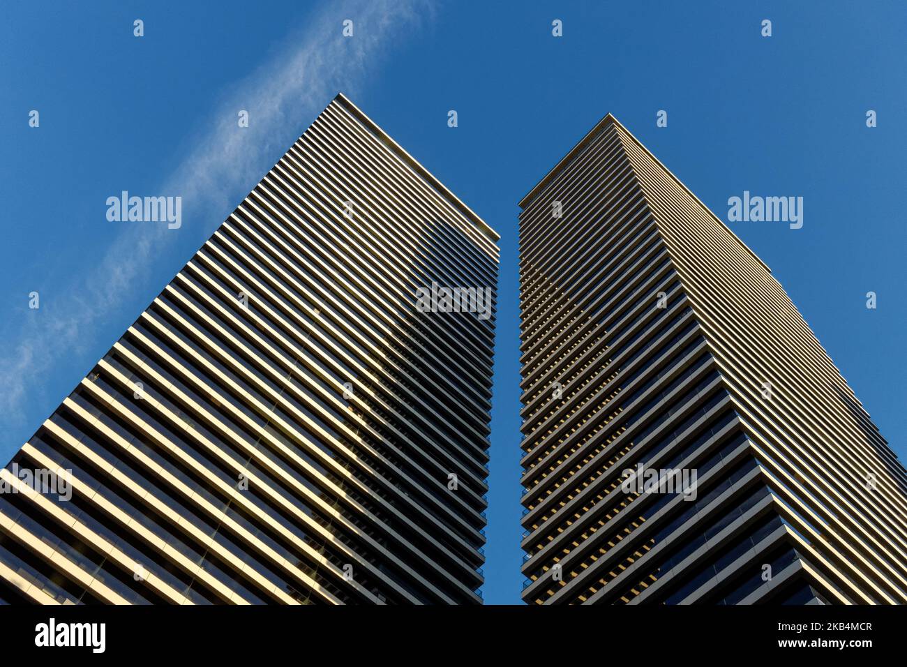 Wardian, gratte-ciel de tour résidentiel à Canary Wharf, Londres Angleterre Royaume-Uni Banque D'Images